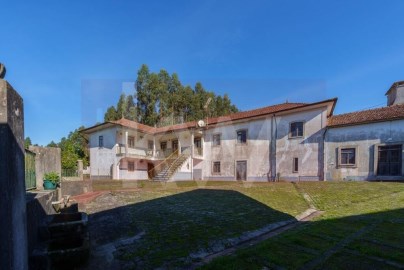 Quintas e casas rústicas 13 Quartos em Santa Maria da Feira, Travanca, Sanfins e Espargo