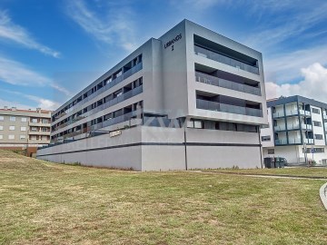 Appartement 2 Chambres à Santa Maria da Feira, Travanca, Sanfins e Espargo