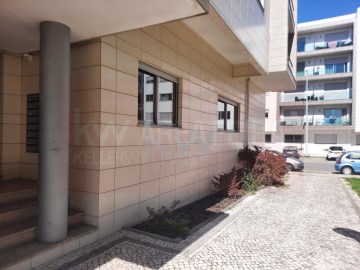 Apartamento 1 Quarto em Santa Maria da Feira, Travanca, Sanfins e Espargo