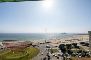 Apartment 5 Bedrooms in Aldoar, Foz do Douro e Nevogilde