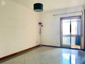 Apartamento 1 Quarto em Bougado (São Martinho e Santiago)