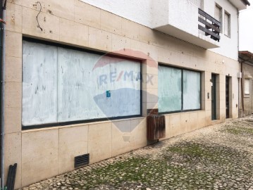 Commercial premises in Freixo de Espada À Cinta e Mazouco