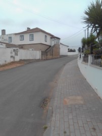 House 4 Bedrooms in Ramalhal