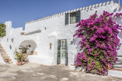 House 4 Bedrooms in Alaior