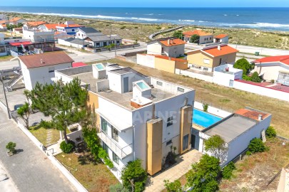 House 4 Bedrooms in Quiaios
