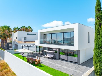 Maison 3 Chambres à Porto Santo