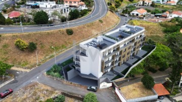 Apartamento 2 Quartos em Caniço