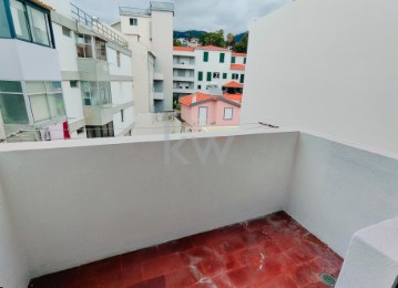 Apartamento 1 Quarto em Funchal (Sé)