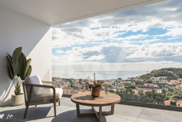 Apartamento 3 Quartos em Câmara de Lobos