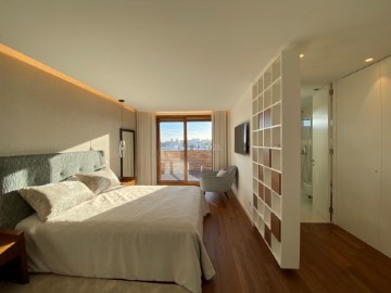Penthouse 4 Bedrooms in Moscavide e Portela