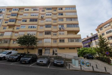 Apartamento 3 Quartos em Algés, Linda-a-Velha e Cruz Quebrada-Dafundo