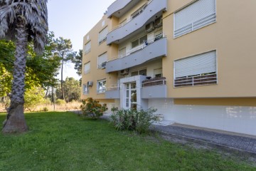 Apartment 3 Bedrooms in Seixal, Arrentela e Aldeia de Paio Pires