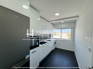 Apartamento 3 Quartos em Falagueira-Venda Nova