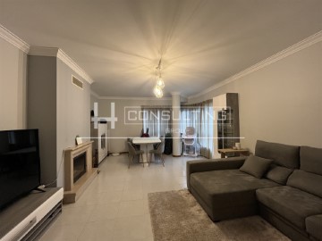 Apartment 2 Bedrooms in Corroios