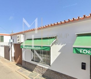 Commercial premises in Mourão