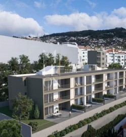 Apartamento 3 Quartos em Estreito Câmara de Lobos