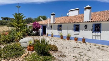 Country homes 4 Bedrooms in Santiago Maior