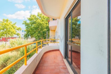 Apartment 2 Bedrooms in Torres Novas (São Pedro), Lapas e Ribeira Branca