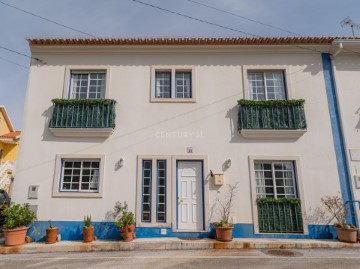Casa o chalet 2 Habitaciones en Azueira e Sobral da Abelheira