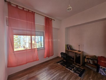 Apartamento 1 Quarto em Águas Livres