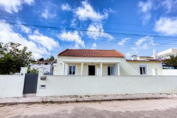 Maison 3 Chambres à Algueirão-Mem Martins