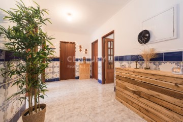 Apartamento 2 Quartos em Carregado e Cadafais