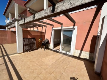 Apartamento 1 Quarto em Carvoeira