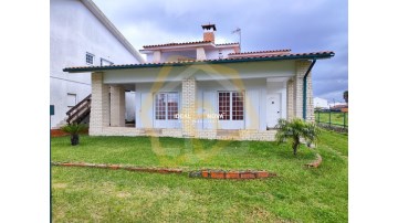 House 4 Bedrooms in Agregação das Freguesias Sul de Pinhel