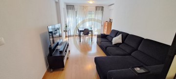 Apartment 3 Bedrooms in São Domingos de Benfica