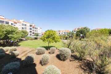 Apartamento 2 Quartos em Barcarena