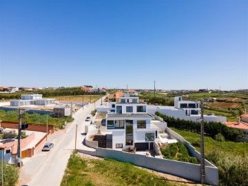 Maison 4 Chambres à Santa Bárbara