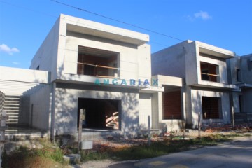 Maison 4 Chambres à Monte Real e Carvide