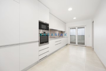 Apartamento 3 Quartos em Marrazes e Barosa