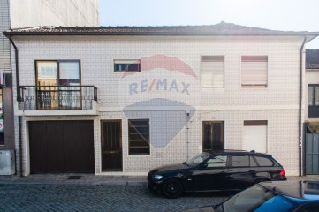 Casa o chalet 5 Habitaciones en Rio Tinto