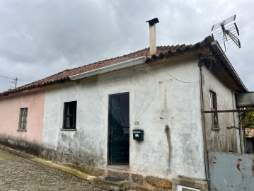 Maison 2 Chambres à Vila Meã