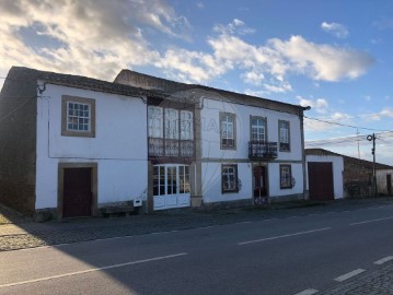 Maison 10 Chambres à Escalhão