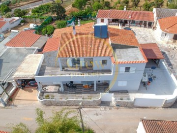 4 Bed Detached Villa For Sale In Algoz (6)