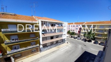 Apartamento  em União das Freguesias de Setúbal