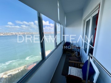 Apartment 2 Bedrooms in Almada, Cova da Piedade, Pragal e Cacilhas