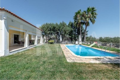 Maisons de campagne 4 Chambres à São João Batista