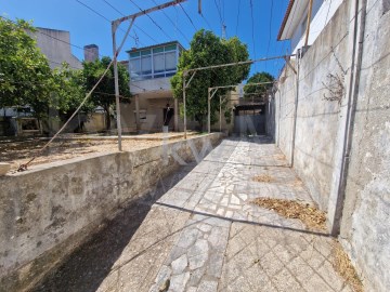 Maison 5 Chambres à Porto Salvo