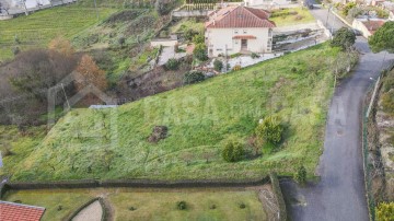 Terreno em Repeses e São Salvador