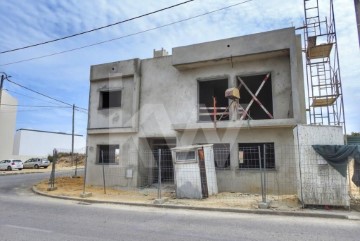 Apartamento 2 Quartos em Fernão Ferro