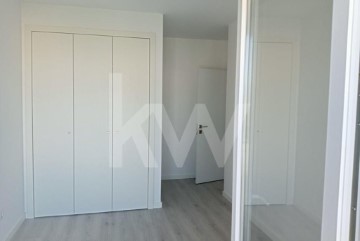 Apartamento 2 Quartos em Corroios