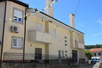 Maison 6 Chambres à Vale Benfeito