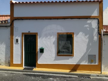 House 1 Bedroom in Beja (Salvador e Santa Maria da Feira)