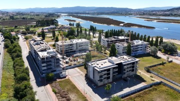 Piso 3 Habitaciones en Santa Maria Maior e Monserrate e Meadela