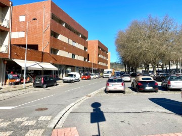 Loja em Póvoa de Lanhoso (Nossa Senhora do Amparo)