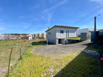 Maison 4 Chambres à Galegos