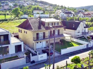 Casa o chalet 4 Habitaciones en Galegos